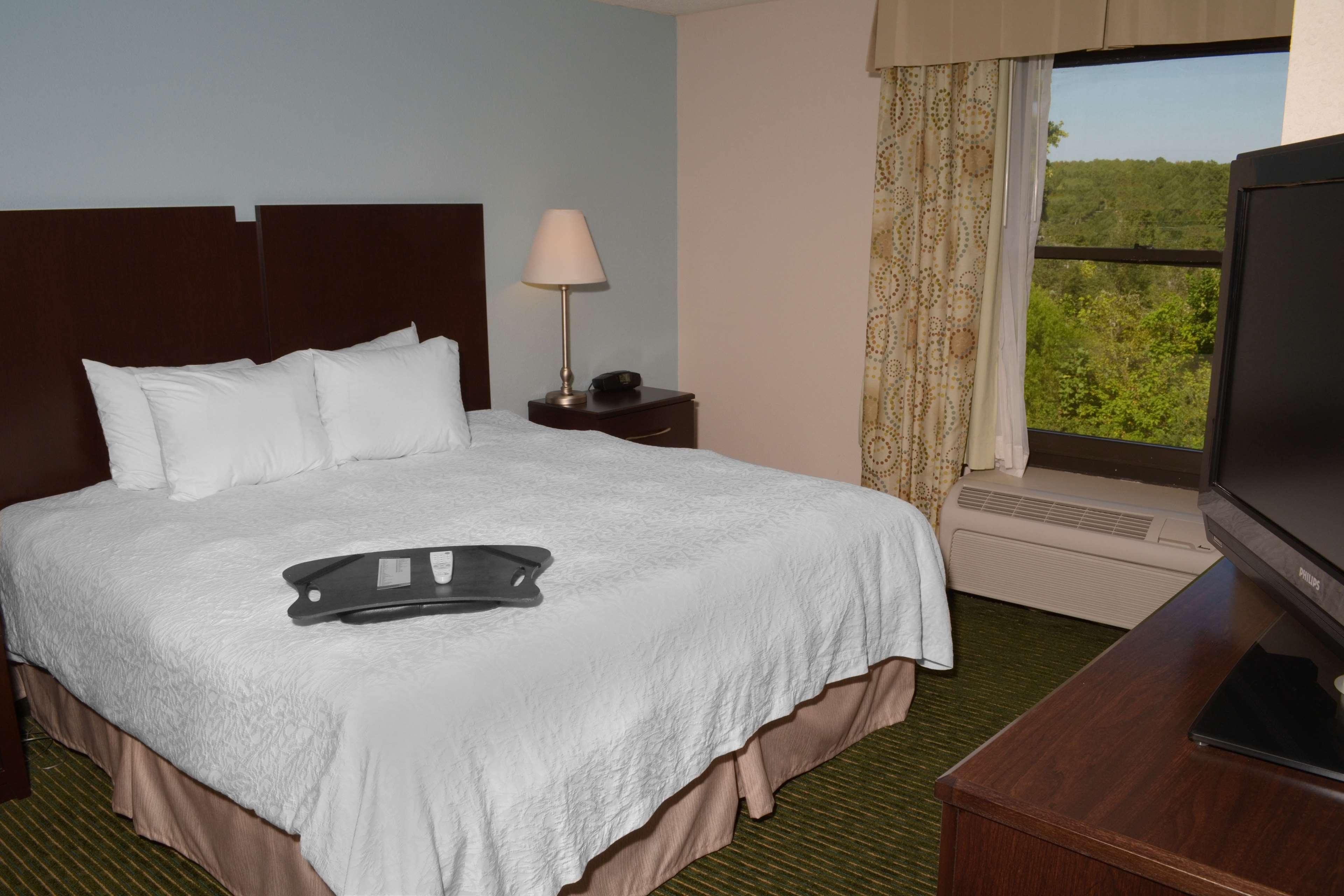 Hampton Inn Сэнфорд Экстерьер фото